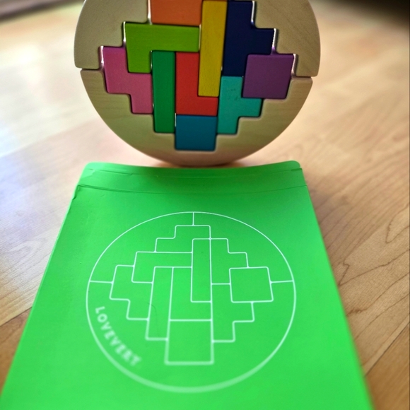 Lovevery Wooden Wobble Puzzle - Multicolor - Picture 3 of 3